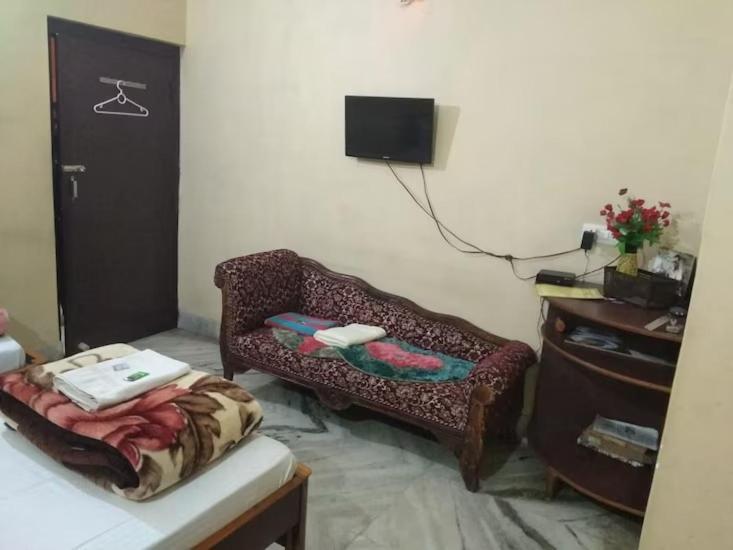Hotel Chandrakala Regency 300 Meters From Dhanbad Railway Exteriör bild